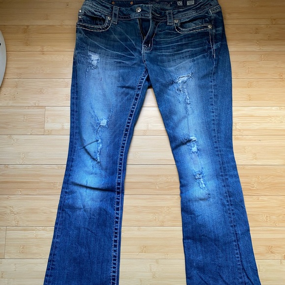 Miss Me Jeans - Picture 2 of 6